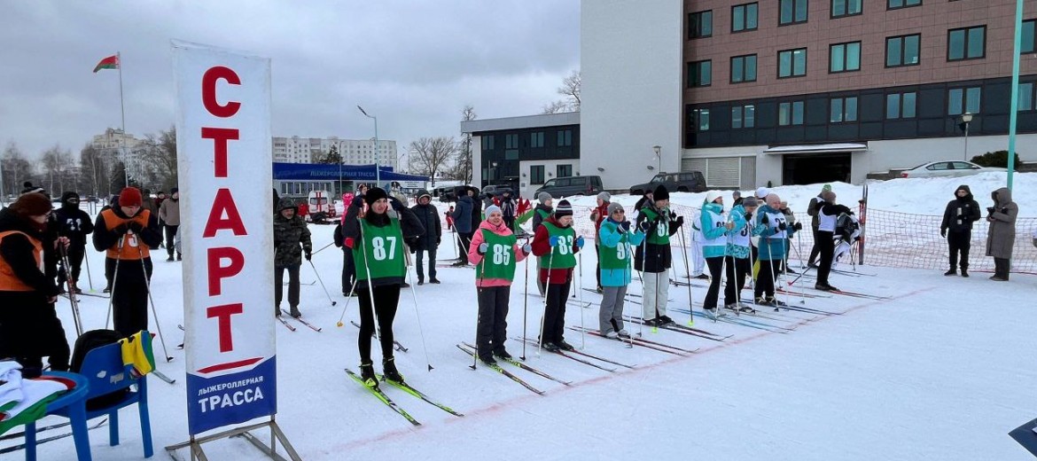 photo_5240497457546860940_y